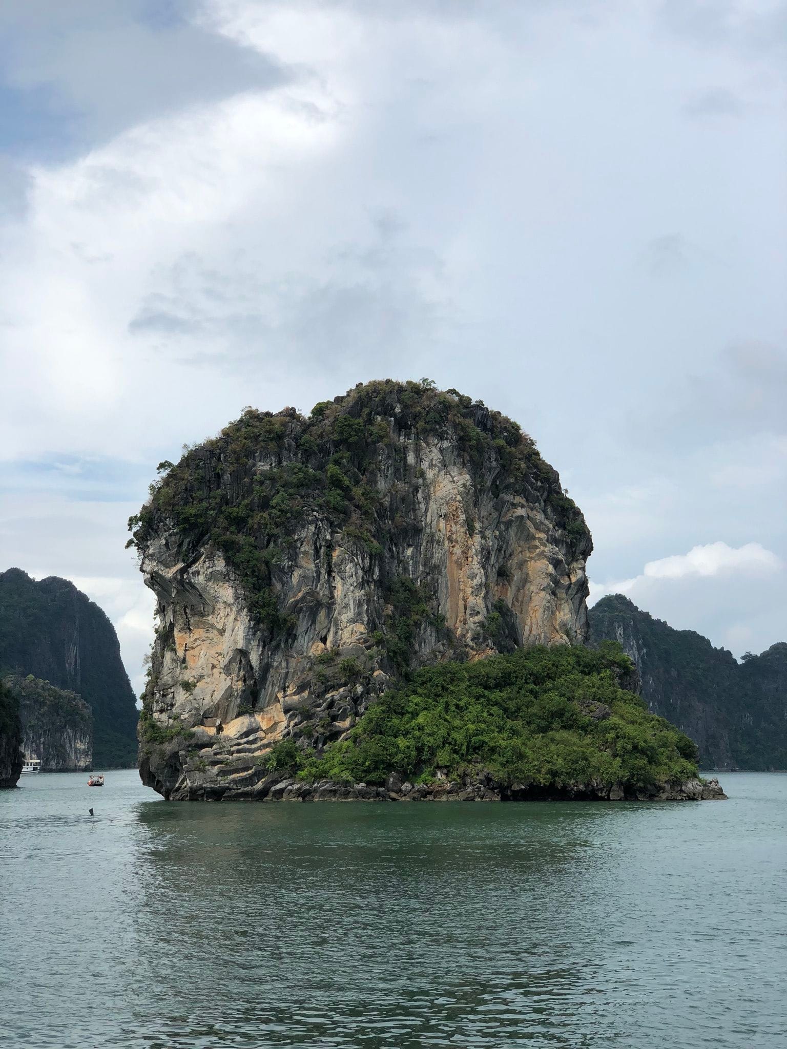 Bahía de Lan Ha